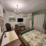 Bed & Breakfast La Casa Del Sole - Tenuta Dei Conti 3*